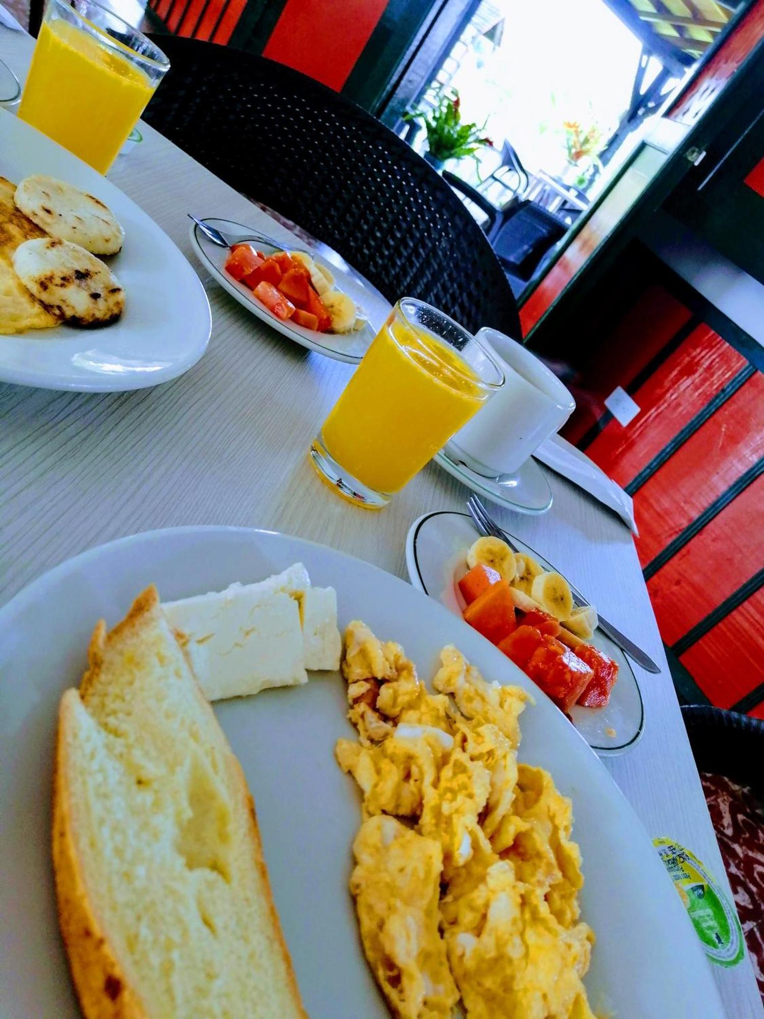 Hotel Campestre La Floresta Puerto Espejo Екстериор снимка