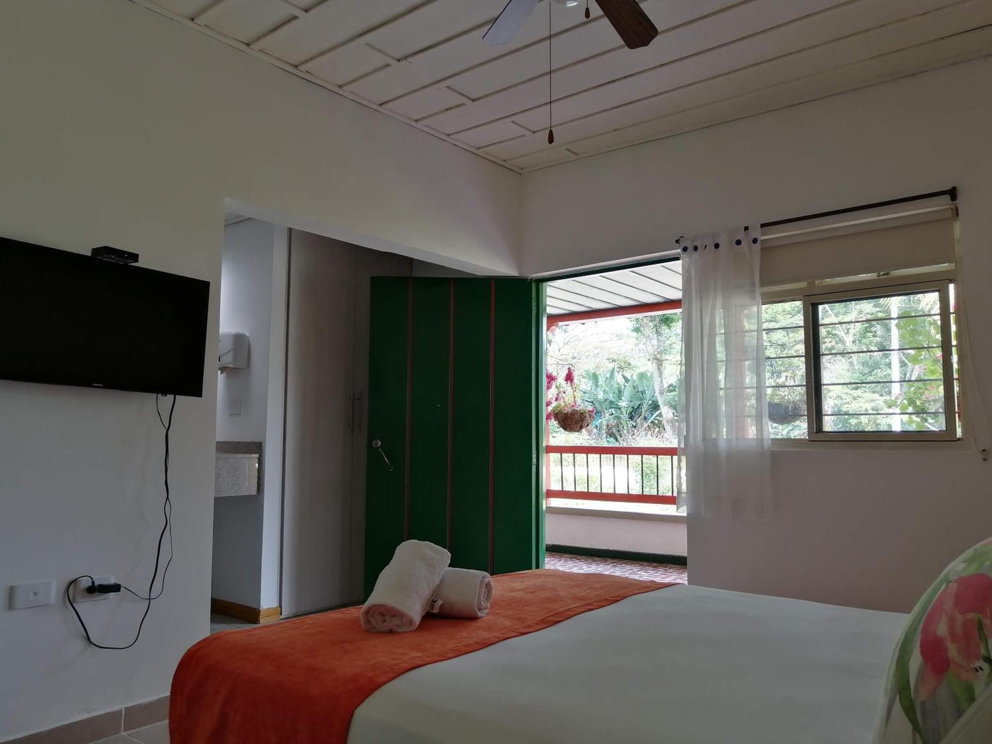 Hotel Campestre La Floresta Puerto Espejo Екстериор снимка