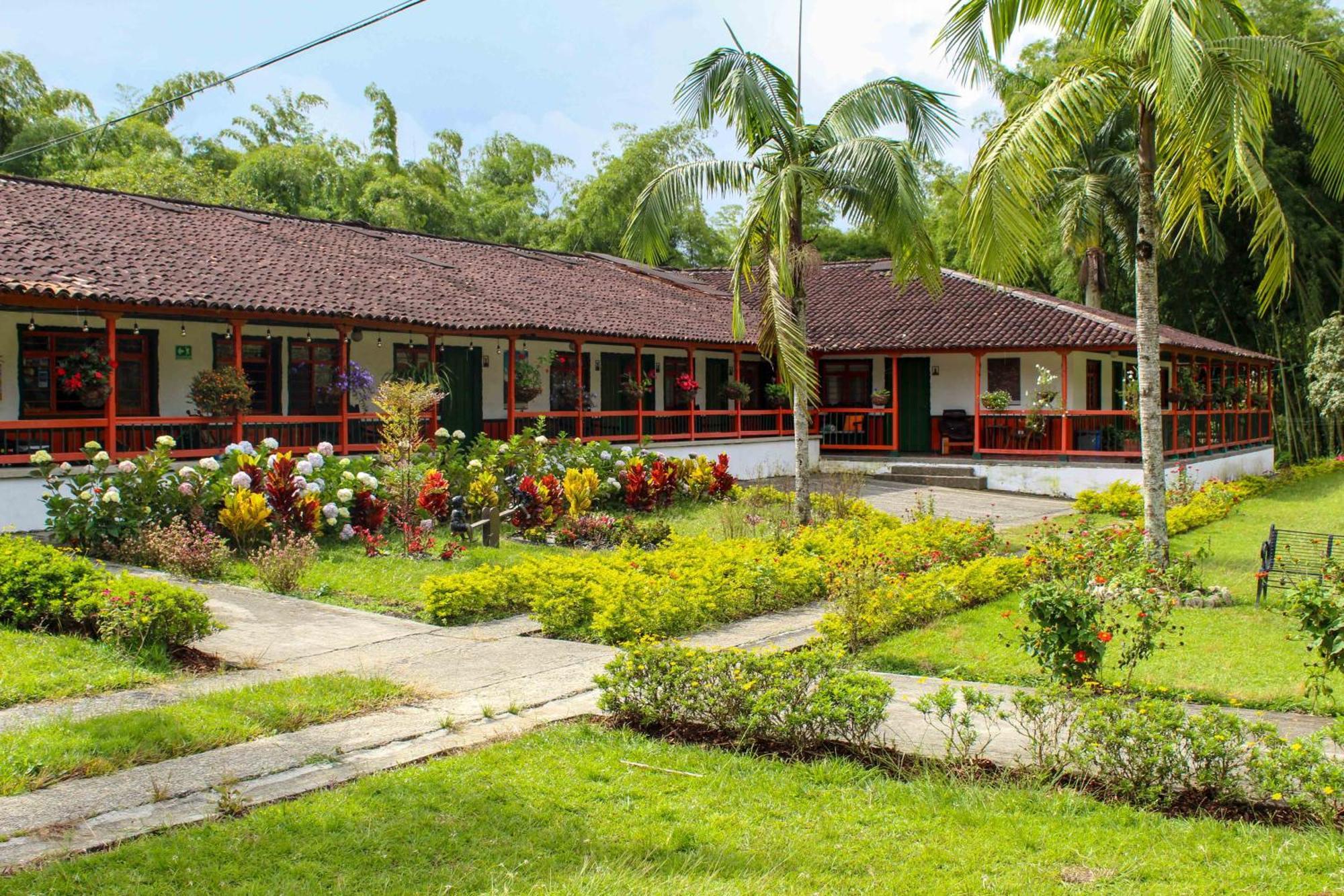 Hotel Campestre La Floresta Puerto Espejo Екстериор снимка