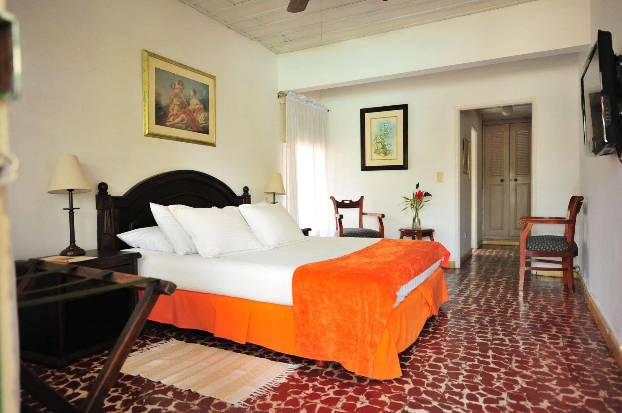 Hotel Campestre La Floresta Puerto Espejo Екстериор снимка