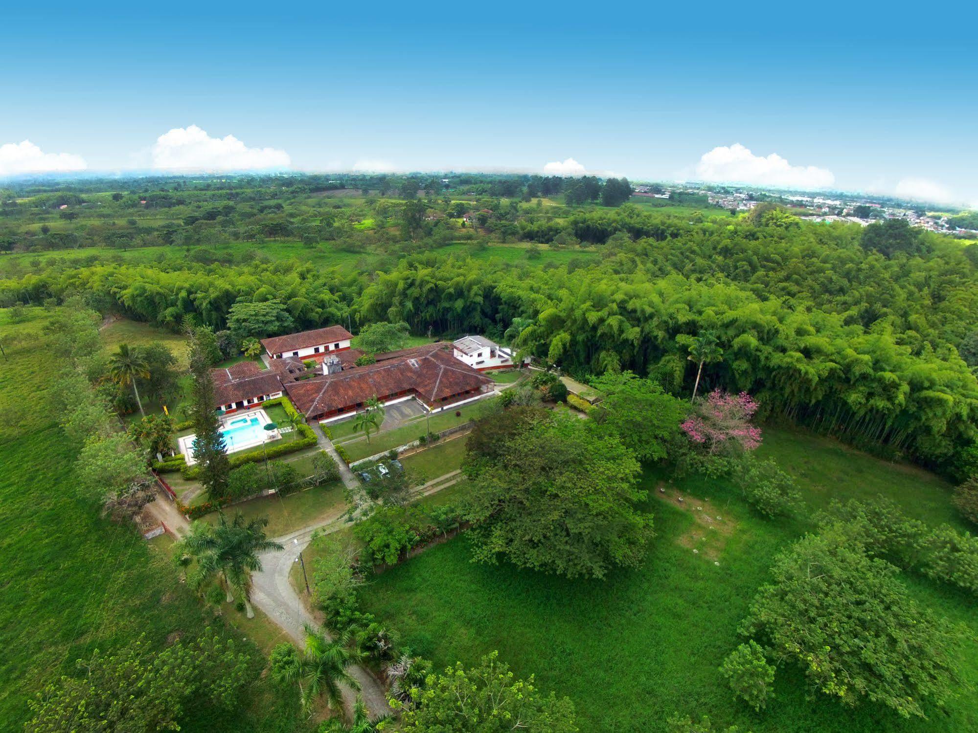 Hotel Campestre La Floresta Puerto Espejo Екстериор снимка