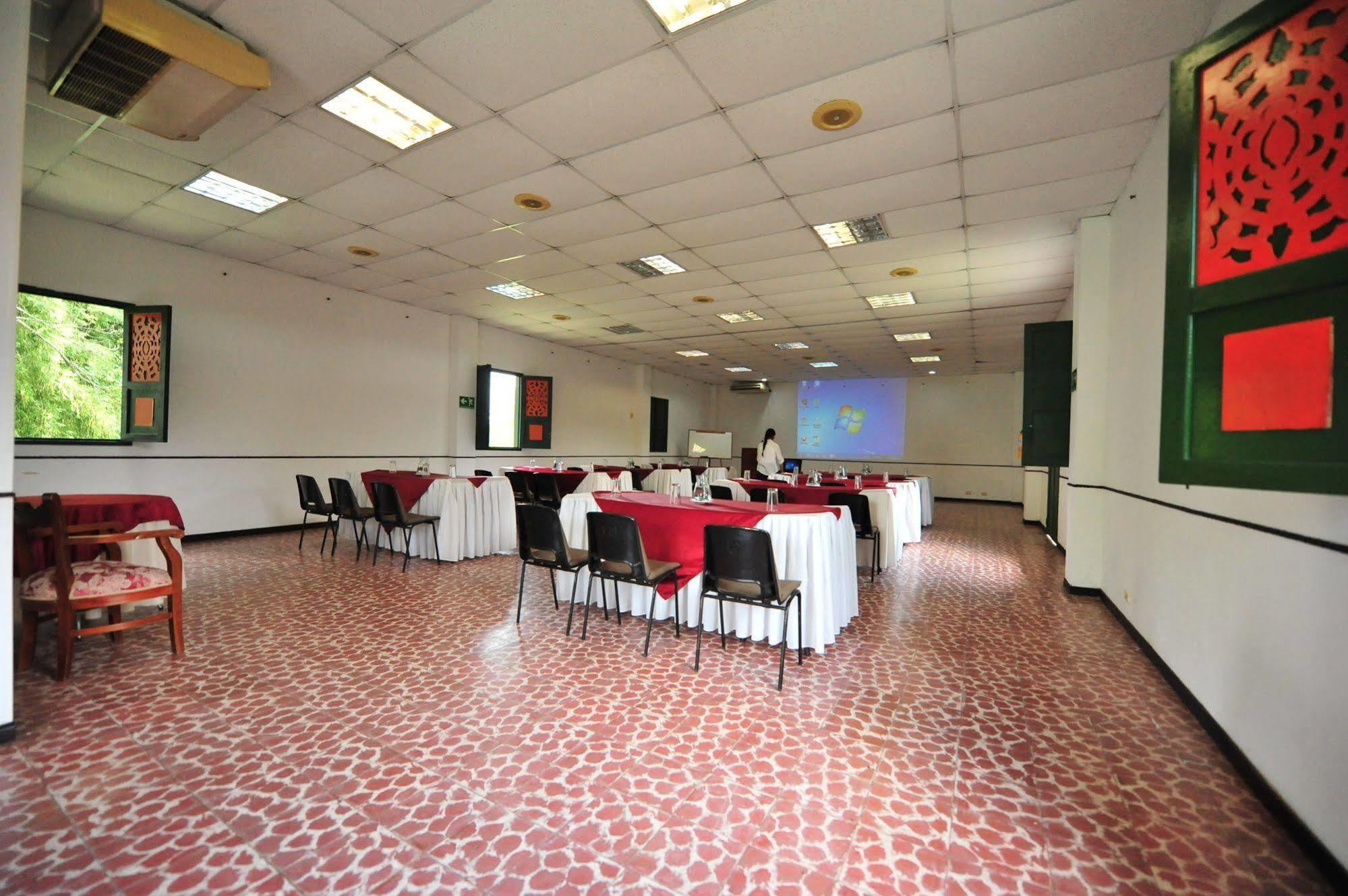 Hotel Campestre La Floresta Puerto Espejo Екстериор снимка
